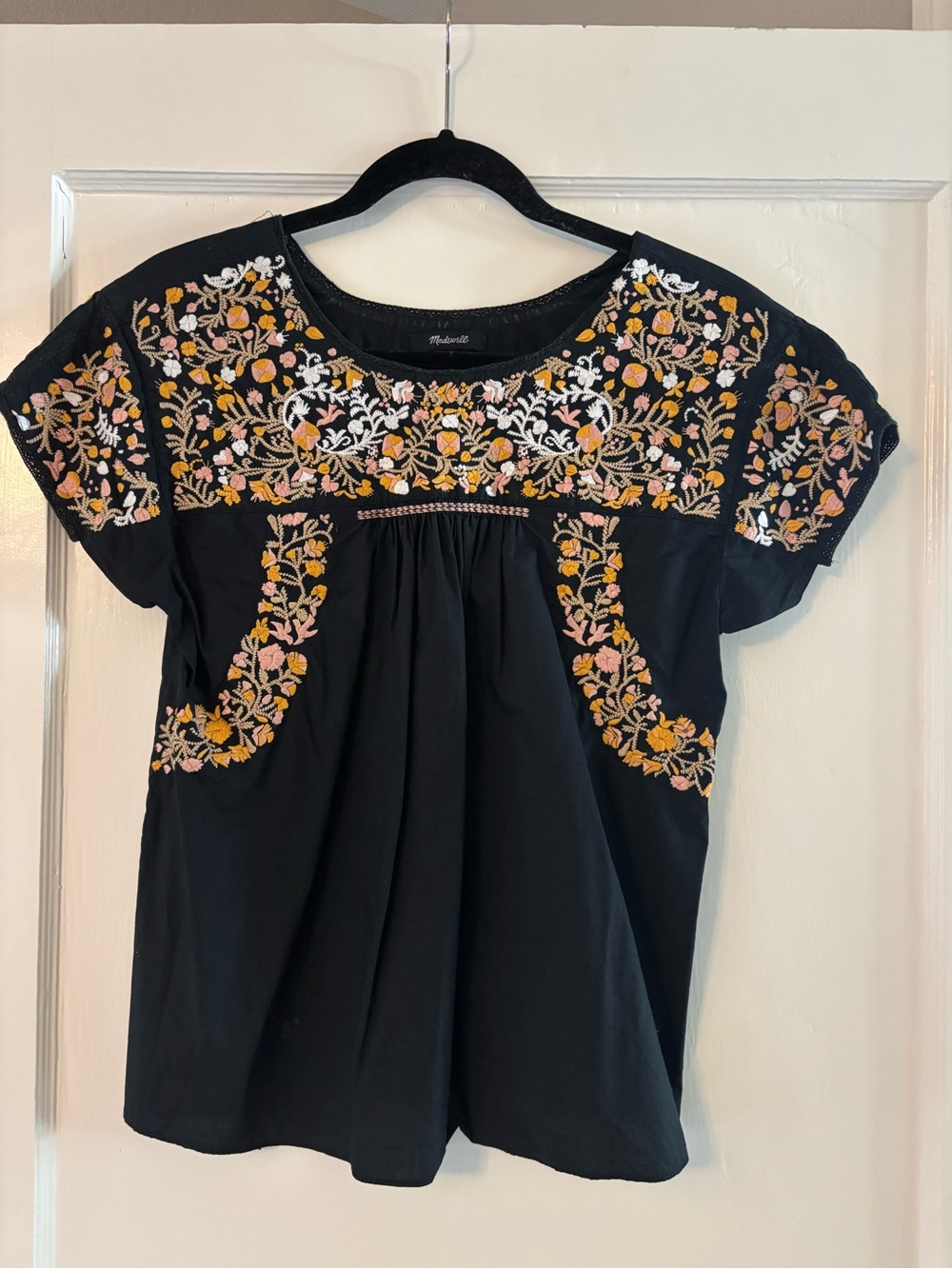 Madewell Black Short Sleeve Embroidered Peasant Top